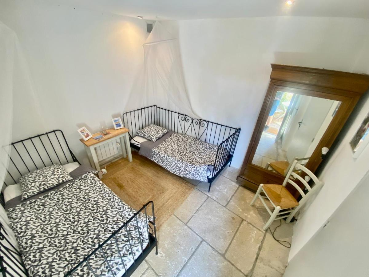 Auberge De La Croix Du Pape Éze Ngoại thất bức ảnh